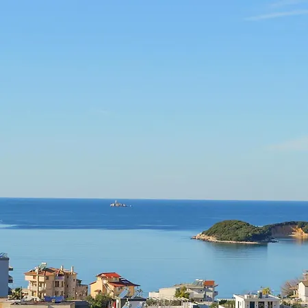 Seaview Apartment *