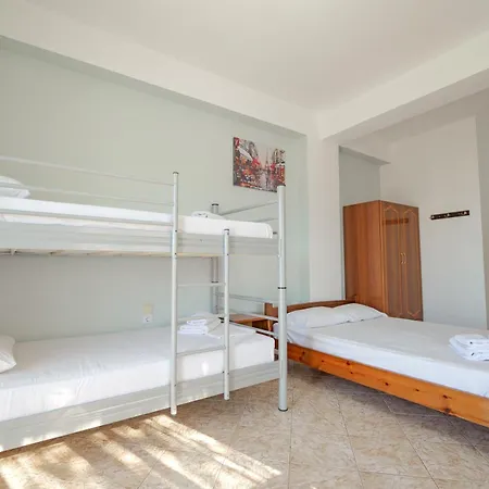 Seaview Apartment *