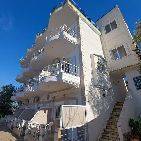 Seaview Apartment